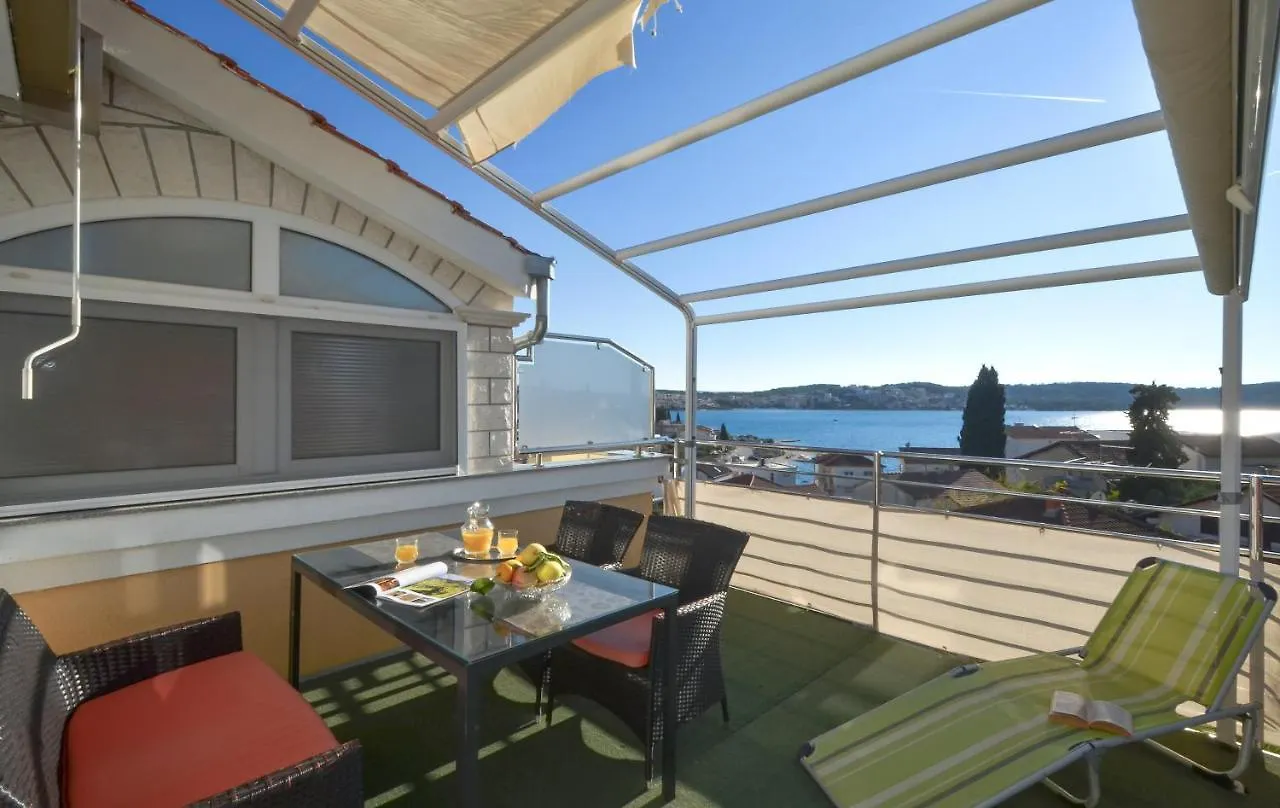 Villa Klaudia Trogir Apartament