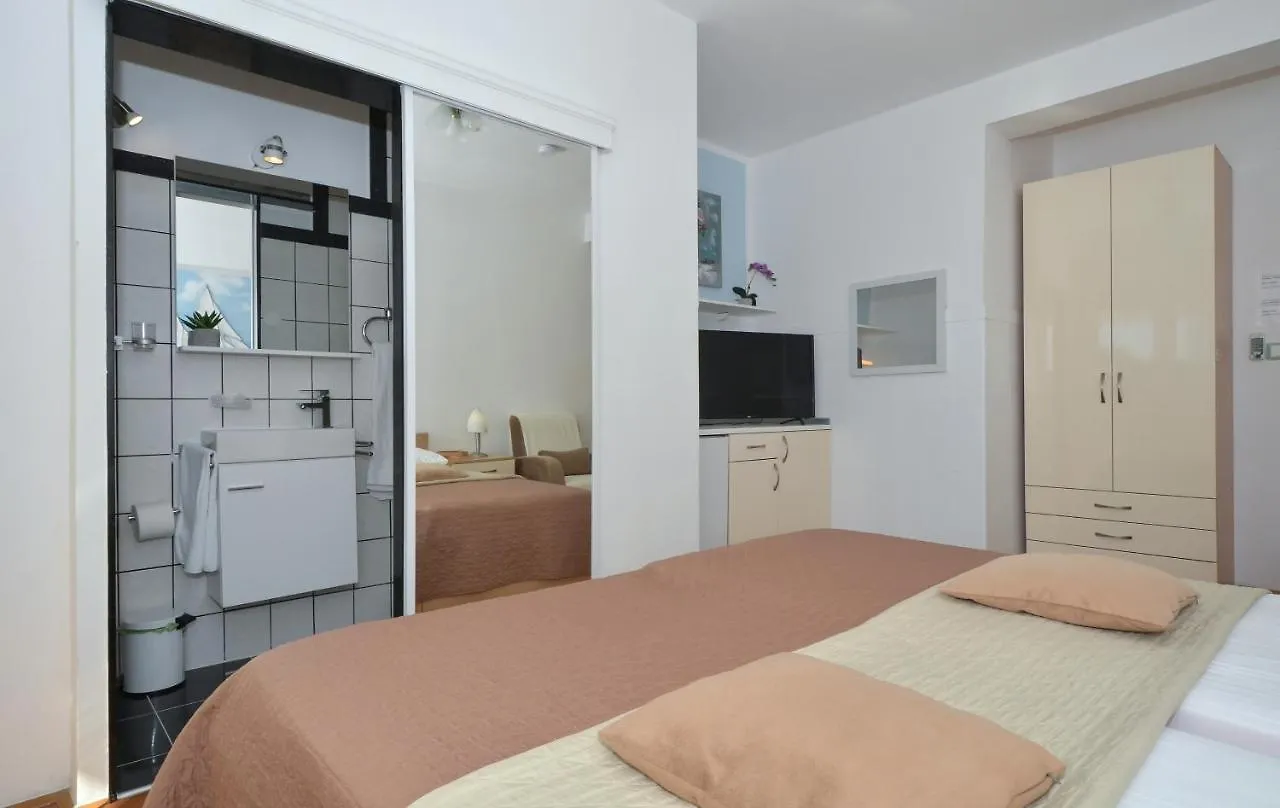 Villa Klaudia Trogir Chorwacja