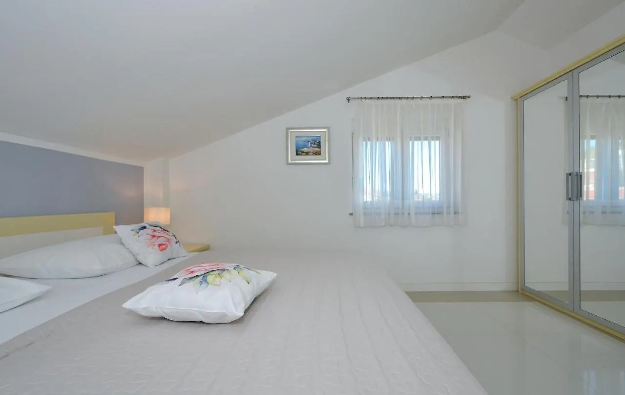 Villa Klaudia Trogir Apartament