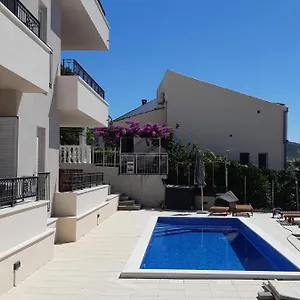 Apartament Lizzi., Trogir