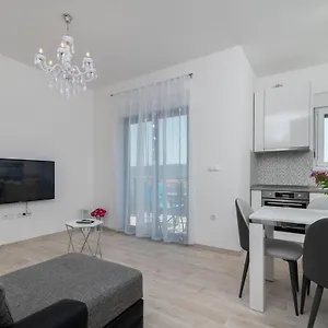 Apartament Pjer, Trogir