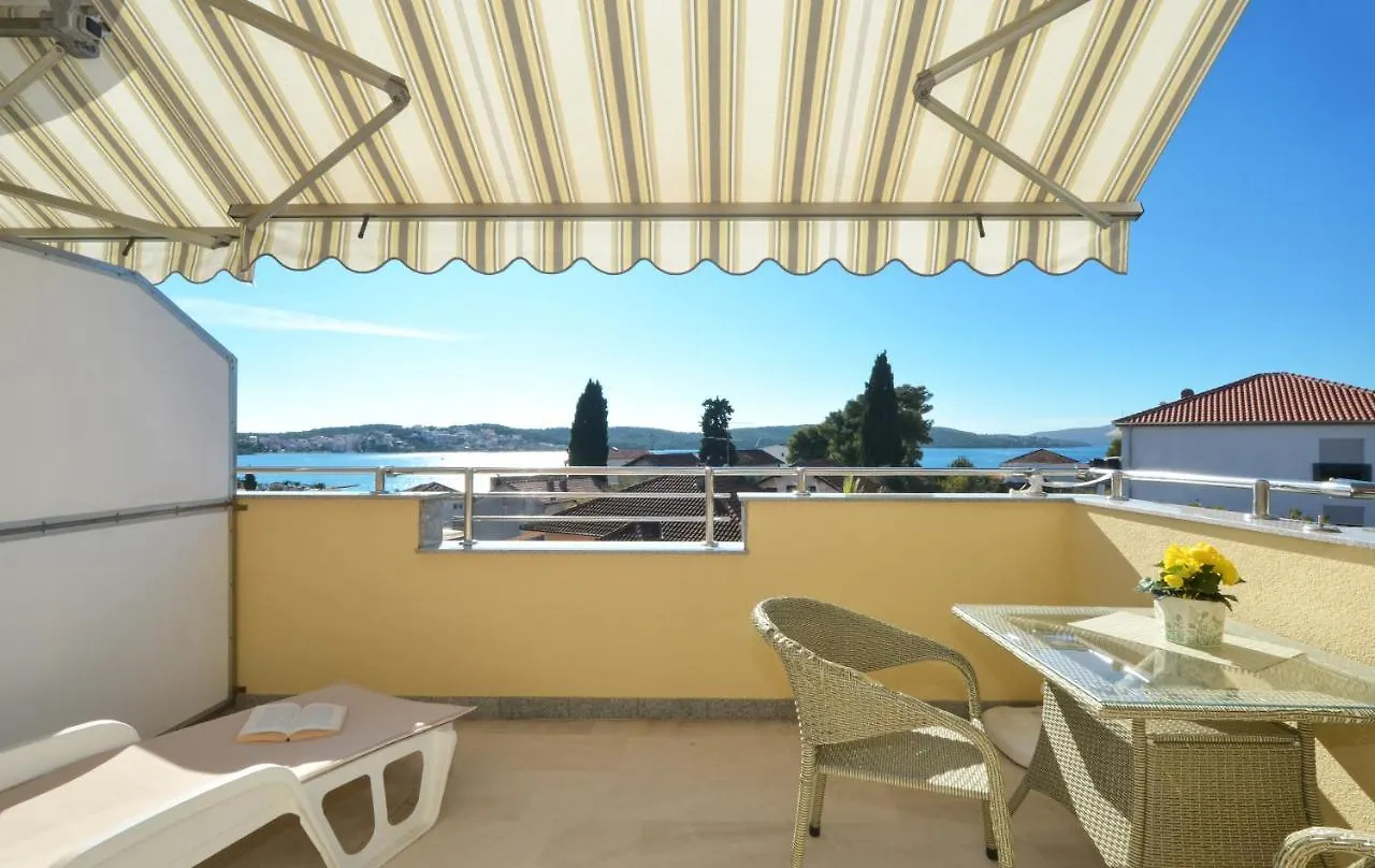 Villa Klaudia Trogir 0*,  Chorvatsko